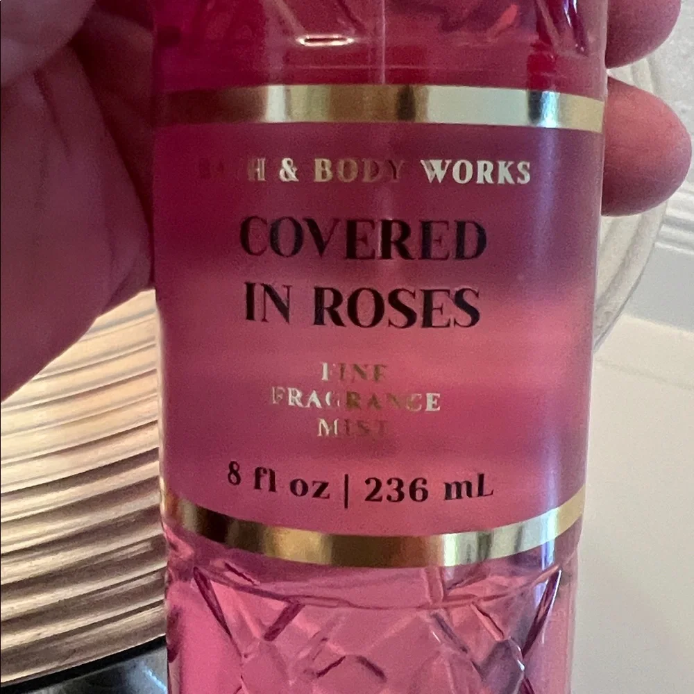 Bath & Body Works NWT Pearberry and Covered in Roses Fine Fragranced Mists